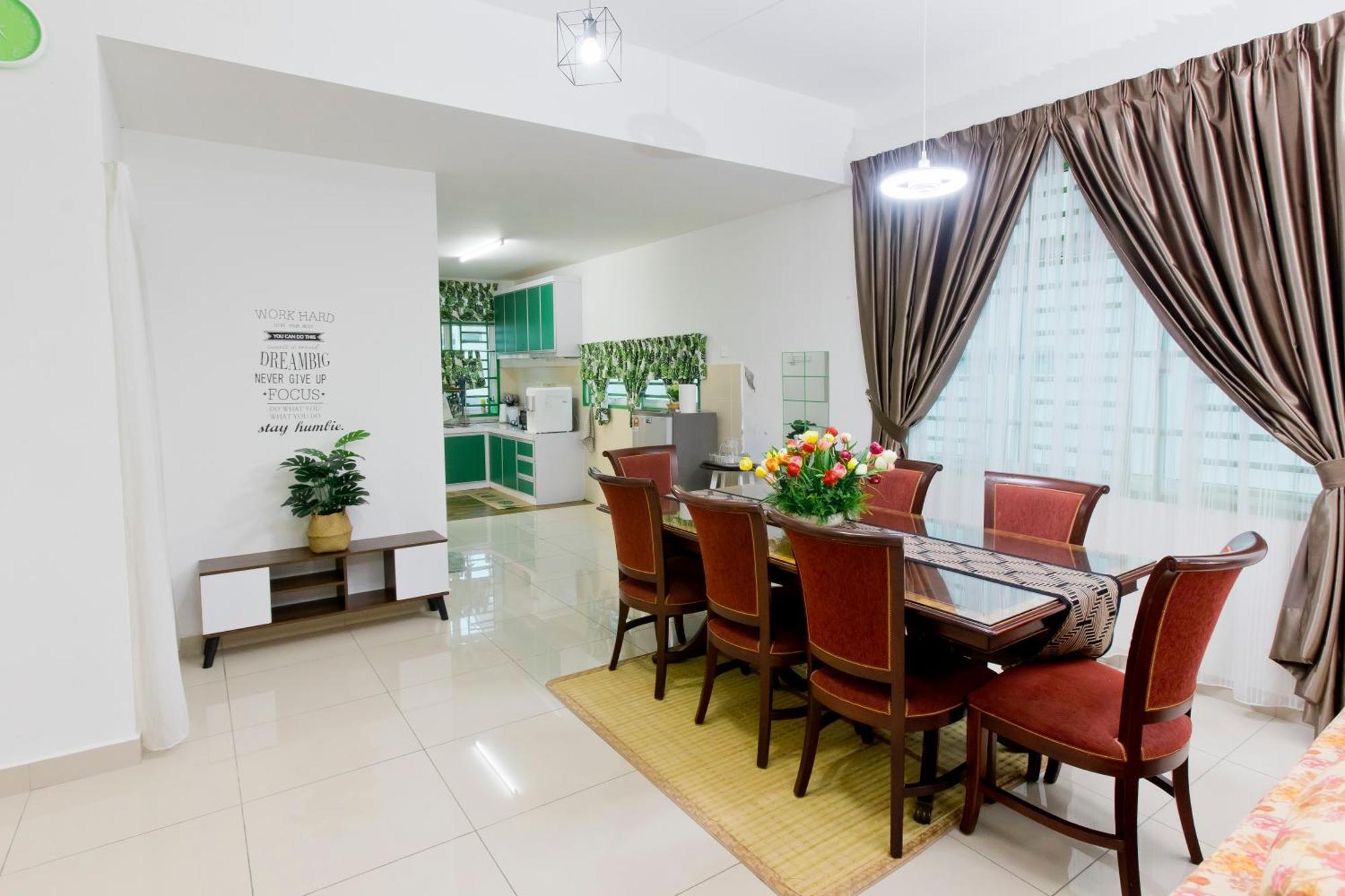 Villa Desaru 16Pax Family With Private Mini Pool & Jacuzzi Kota Tinggi Exterior foto