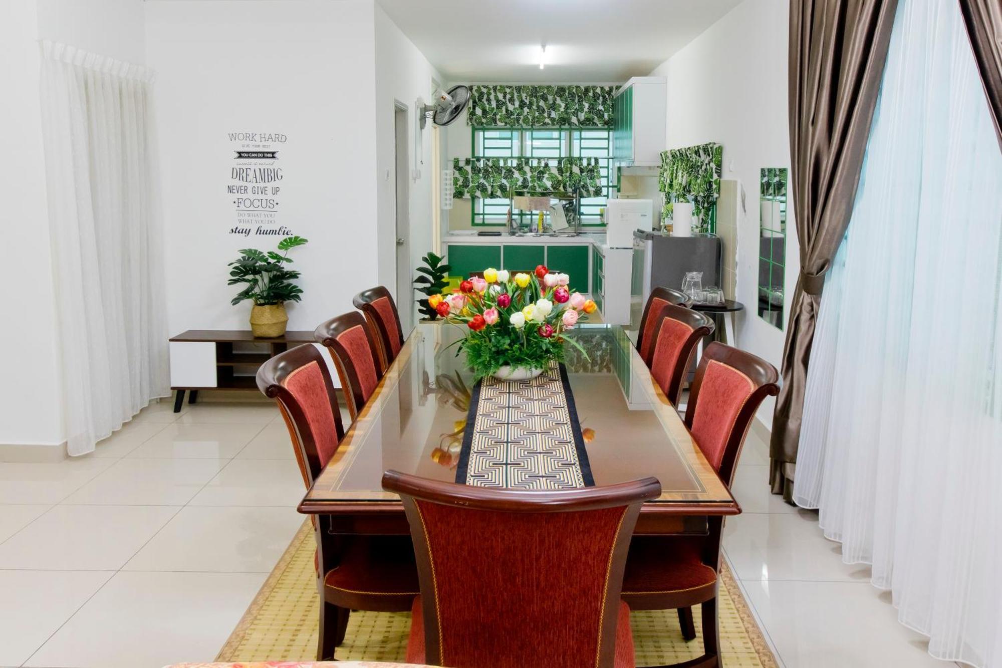 Villa Desaru 16Pax Family With Private Mini Pool & Jacuzzi Kota Tinggi Exterior foto